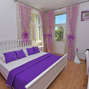 Luxury Rooms Nirvana